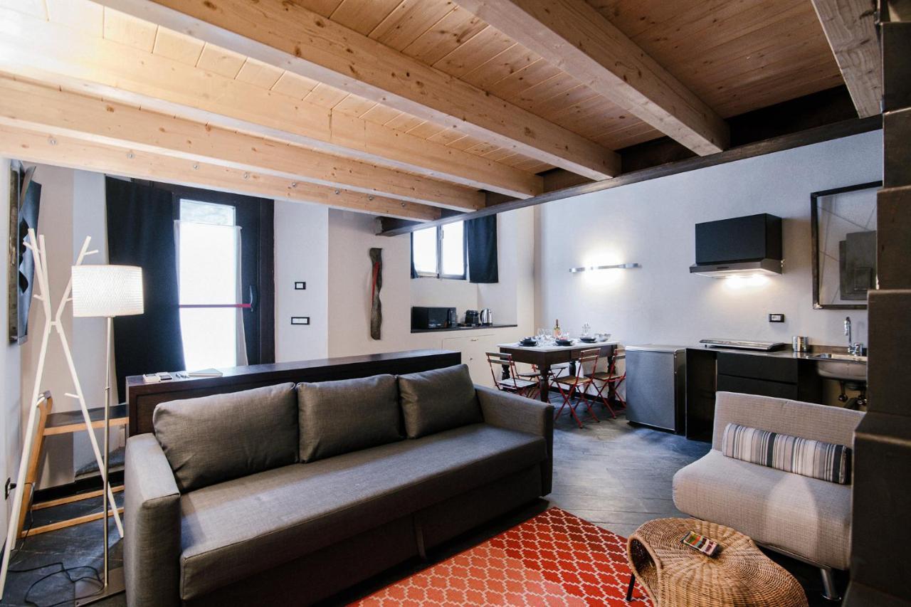 Palazzo Del Pero - The House Of Travelers Apartman Como Kültér fotó