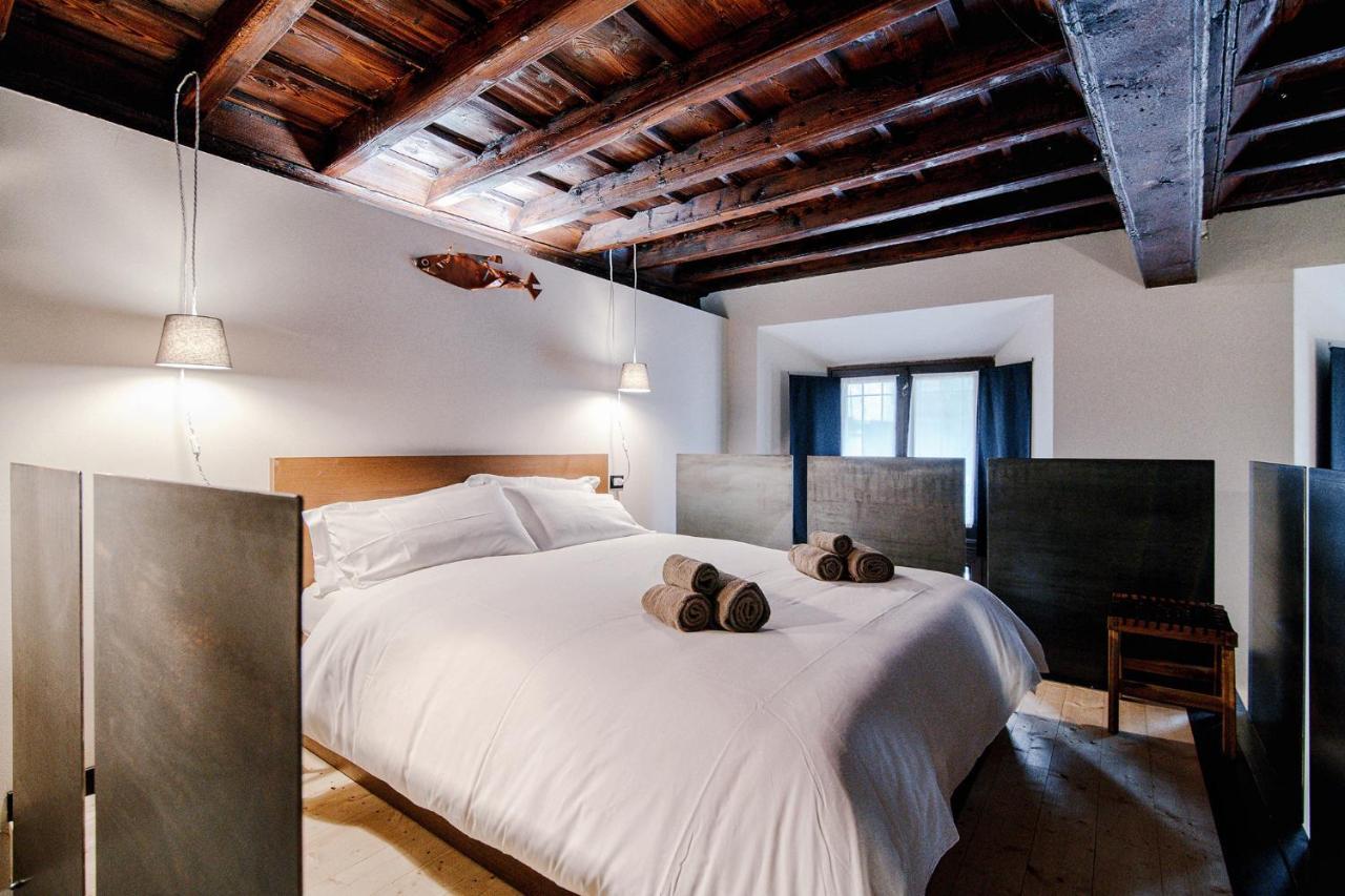 Palazzo Del Pero - The House Of Travelers Apartman Como Kültér fotó