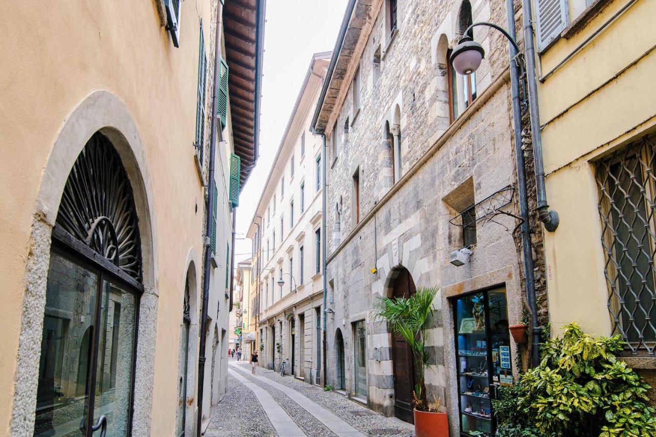 Palazzo Del Pero - The House Of Travelers Apartman Como Kültér fotó