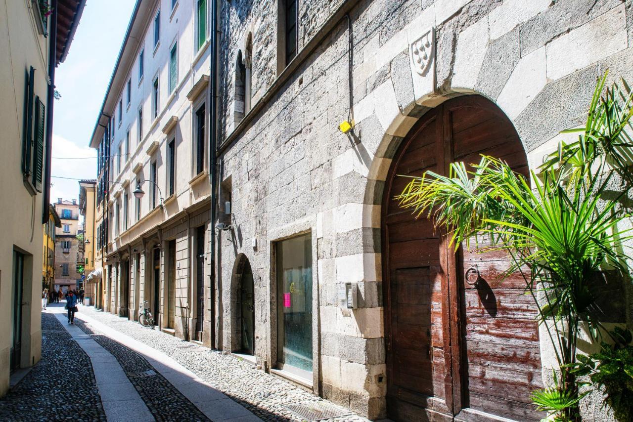 Palazzo Del Pero - The House Of Travelers Apartman Como Kültér fotó